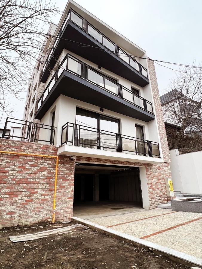 Cubrio Apartments Iasi Exterior foto